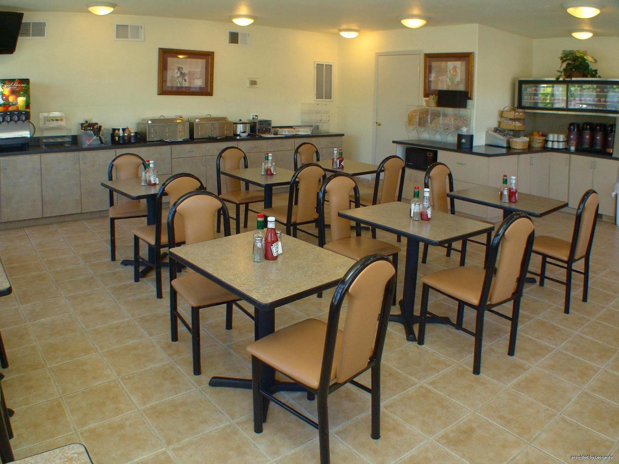 Best Western Garden Villa Inn Roseburg Restoran fotoğraf